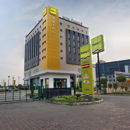 Hotel Caspia Pro Greater Noida Dış mekan fotoğraf