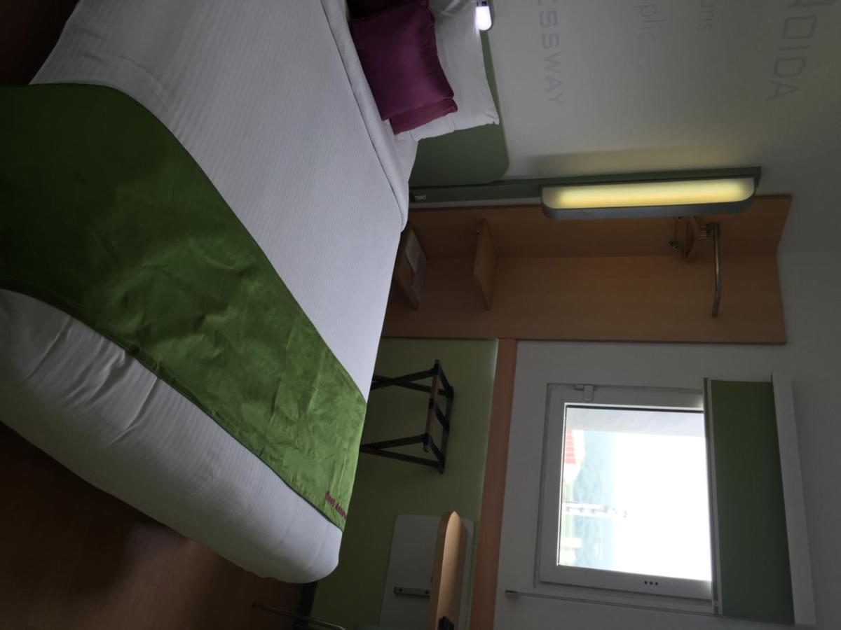 Hotel Caspia Pro Greater Noida Dış mekan fotoğraf