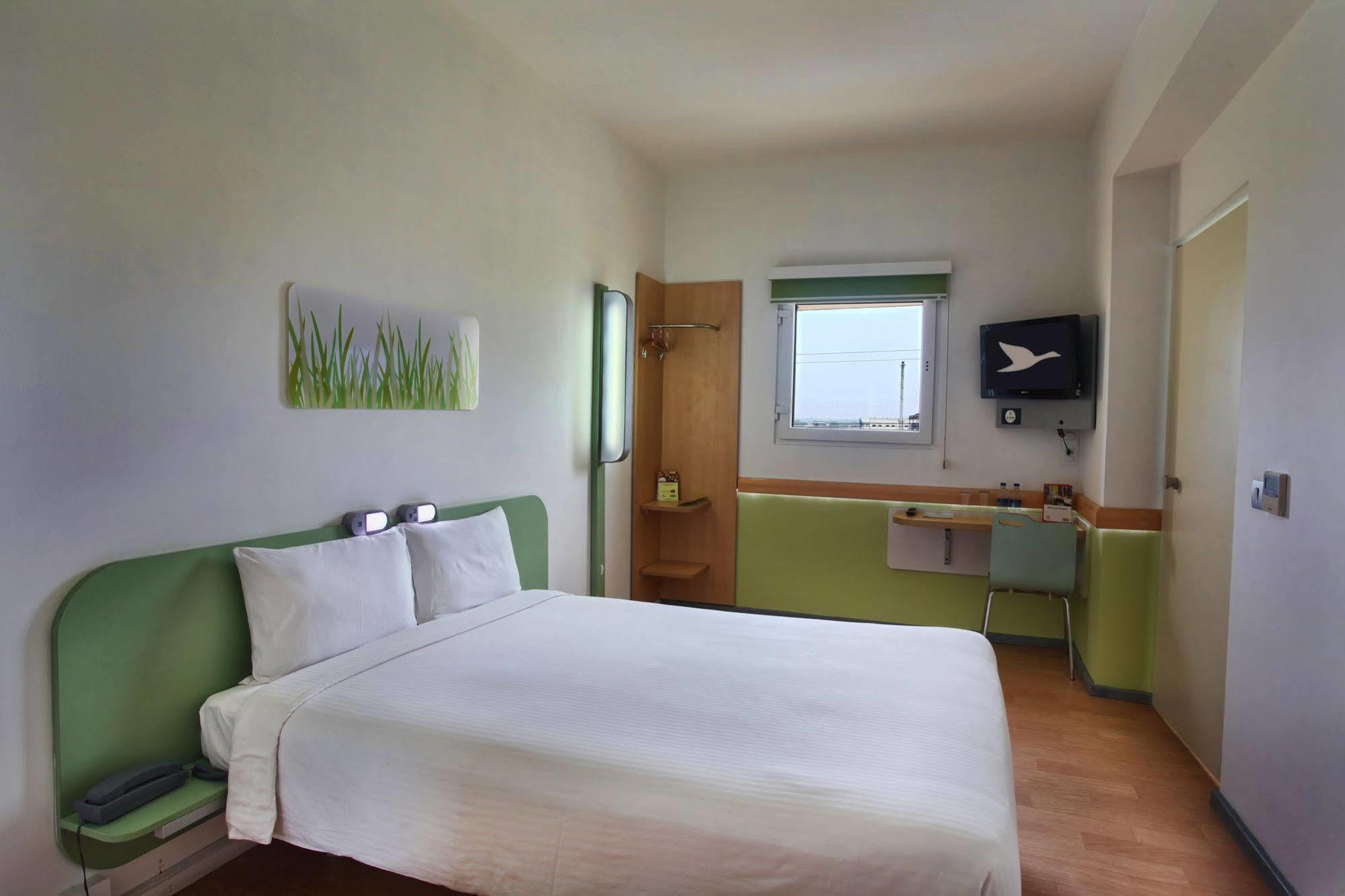 Hotel Caspia Pro Greater Noida Dış mekan fotoğraf