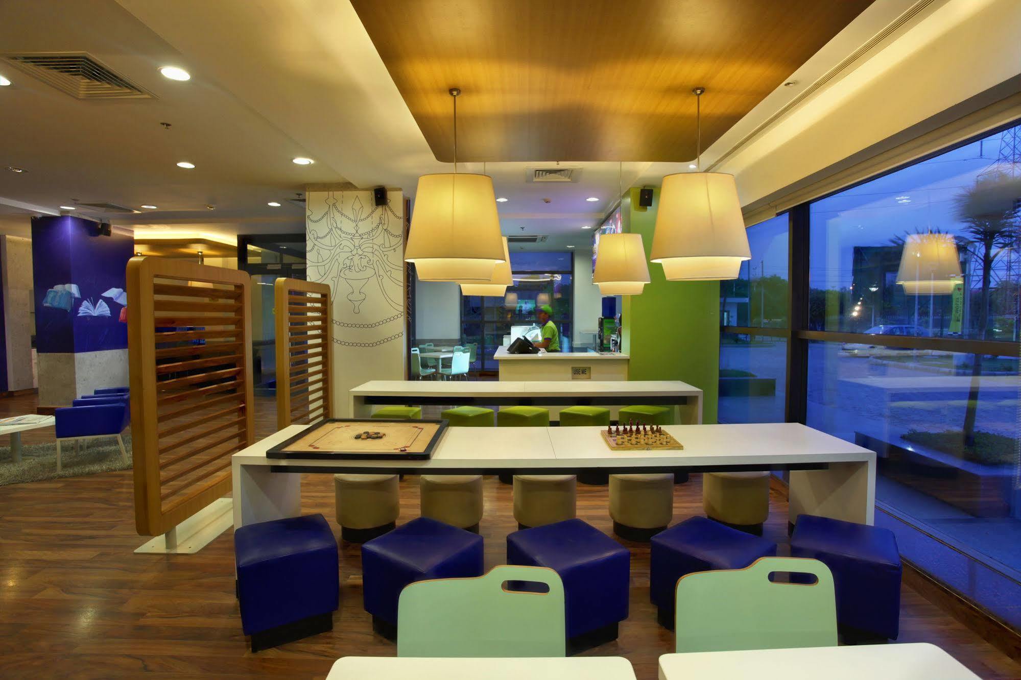 Hotel Caspia Pro Greater Noida Dış mekan fotoğraf